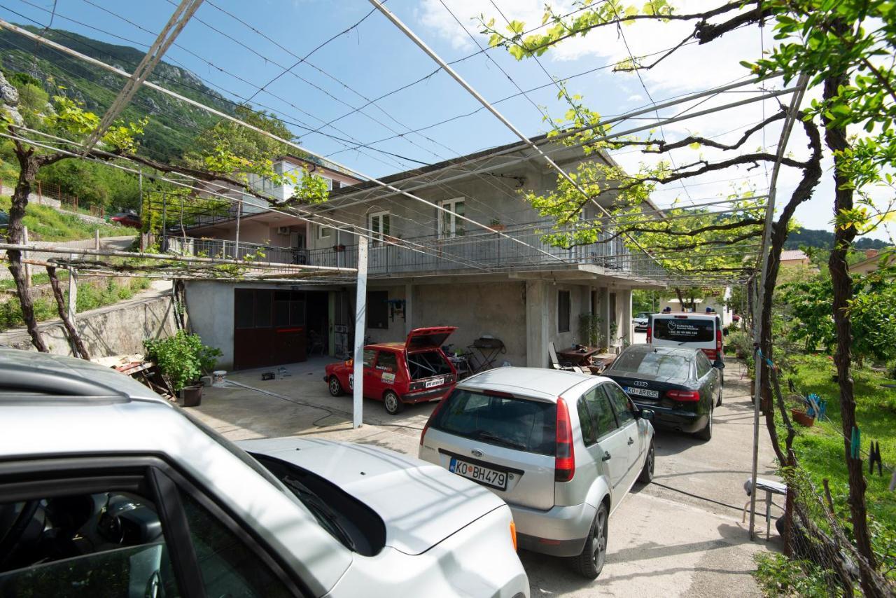 Apartment Galiot Kotor Exteriör bild